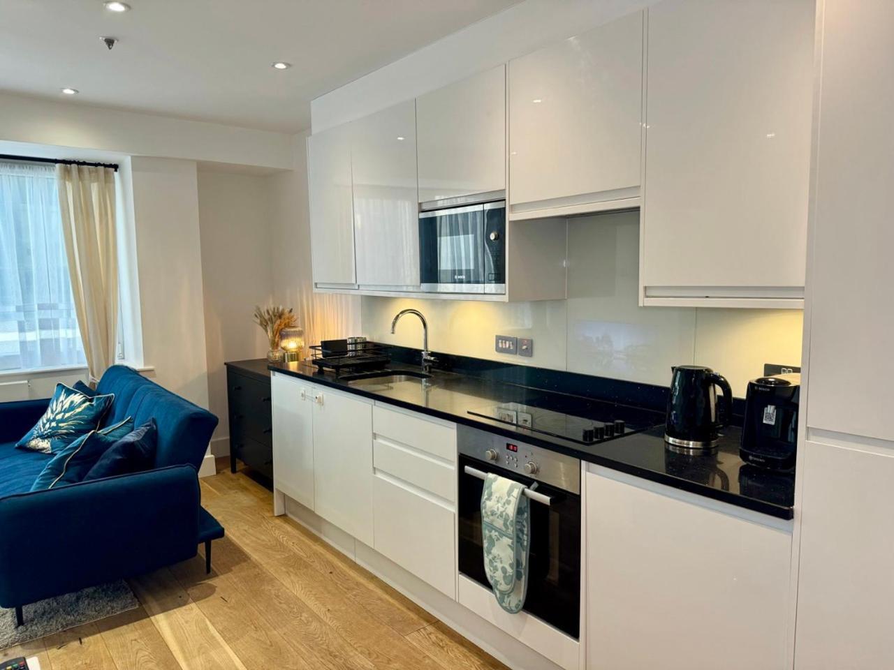 Luxury 2 Bedroom Apartment In Central Croydon With Free Parking Bagian luar foto