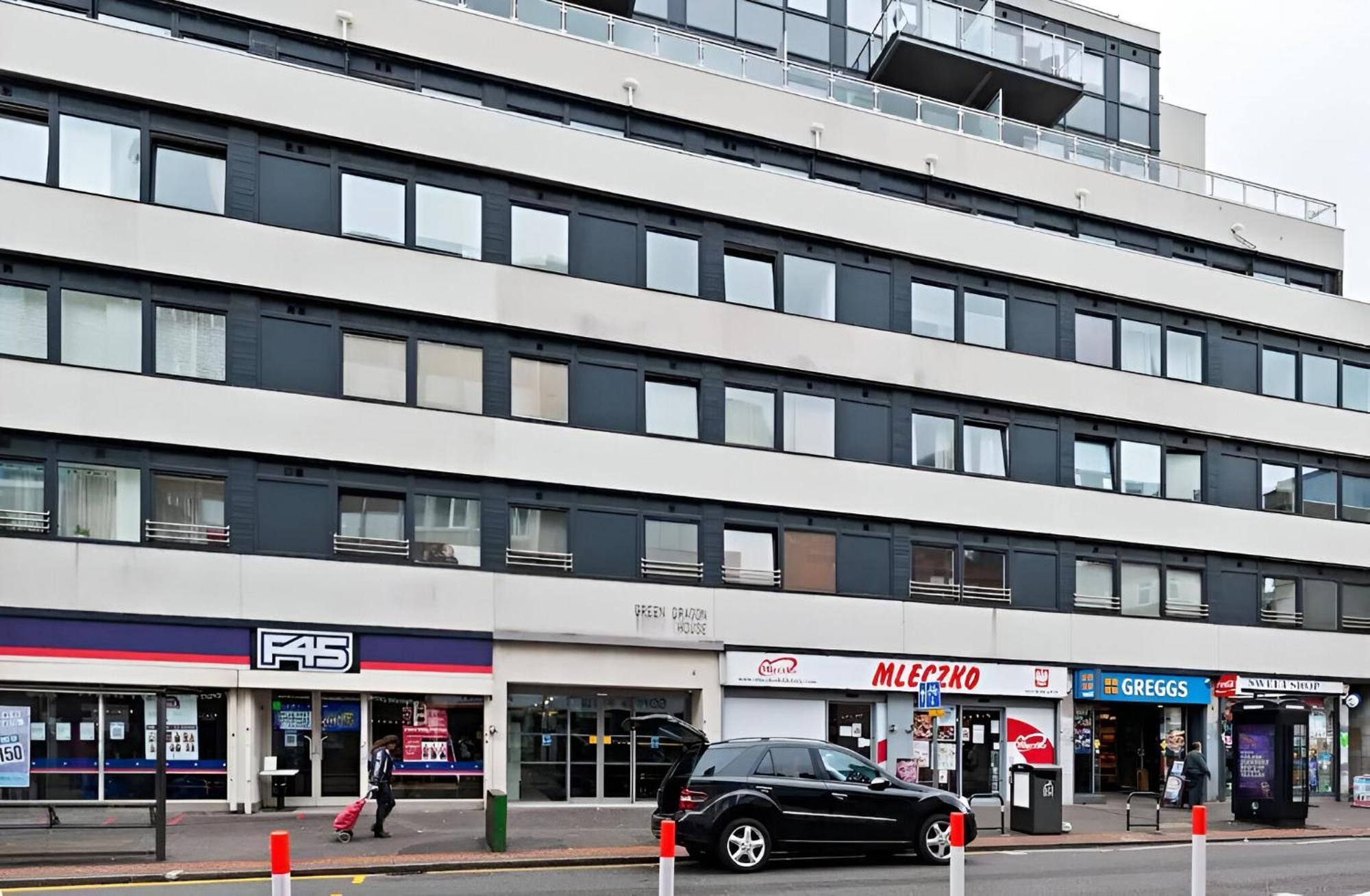 Luxury 2 Bedroom Apartment In Central Croydon With Free Parking Bagian luar foto